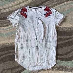 Hollister t-shirt